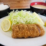 Tonkatsu Iso - 上ヒレ定食