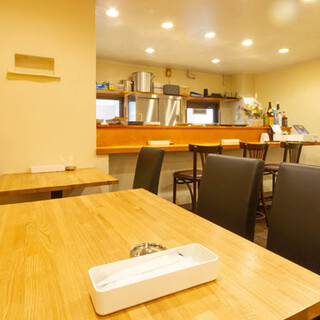 Relax in a comfortable space. You can also discuss cooking requests◎