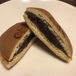 フーテンの寅焼き（250円×２）