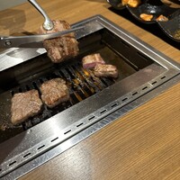焼肉 黒田 - 