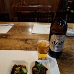準 - 付きだしのタコときゅうり和え物(胡麻油風味)と土手煮