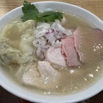 手打ち正麺 Hachimitsu - 