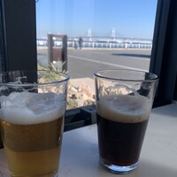 THE WHARF HOUSE YAMASHITA KOEN - 海を見ながら昼吞み最高