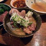 TORITON - お通し（もつ煮）