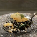 カーサ・デル・チーボ - 深浦産の子持ちボタン海老