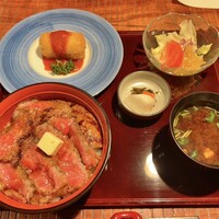 赤坂 津つ井 総本店 - 