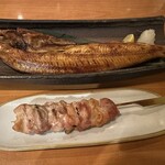 Izakaya Kamadoka - ほっけ半身＠979ともも串＠319