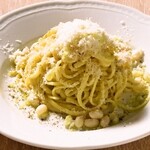 帆立とカンネリーニのカチョエペペ　～チーズと胡椒のパスタ～