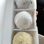 四季の餅 あめこ - 大福３種　420円（税込）