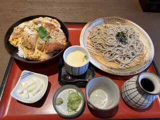サガミ - カツ丼セット¥1,650 麺大盛り＋220 ご飯大盛り＋60