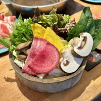 しゃぶしゃぶ KINTAN 代官山本店 - 野菜盛り合わせ