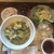 シンハ - 料理写真:カレー丼ランチ　ウーロン茶ギリギリまで入ってる感じに愛を感じます