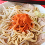 ラーメン二郎 - 一味投下～♪