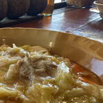 เตี๋ยว ตก กะลา สาขา 1 - センヤイラートナー（あんかけ太麺）