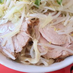ラーメン二郎 生田駅前店 - この日の豚