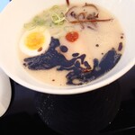 五の膳 - 香油ラーメン　８００円
            豚骨スープがベースで、焦がし香油とマー油の香りがスゴく良くて、美味しかった♪