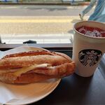 Starbucks Coffee - Tパッションティー、ハム＆マリボーチーズ石窯フィローネ