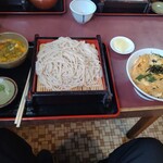 そば処　よしの - あつもり大、玉子丼