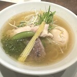 だしが命の塩らーめん ぎょぎょぎょ - 