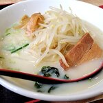台湾料理 龍華 - 豚骨ラーメン（2023.12）