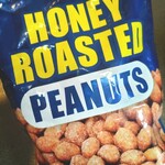 オーケー - ビールのつまみにハニーローストピーナッツ(honey roasted peanuts)　これ美味しい！from USA.