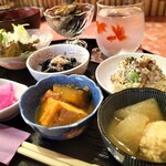 隠れ家ダイニング 旬菜酒歌 きんぎょ - 