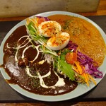 Curry Labo Tokyo - あいがけカレー(松阪牛とバターマサラチキン)