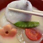 かおりひめ - 丸餅に餡が入っています