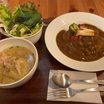 牛すじカレーとスープの店 オリーブ - 料理写真: