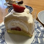 デリカ＆ラウンジ コフレ - あまおうロールケーキ