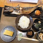Sanchoku Saba To Aozakana Fushimi Aoi - 大トロ鯖の塩焼き定食