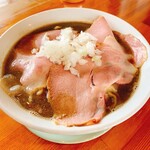 麺処　清水 - レアチャーシューはスープから助けてあげると生に近く楽しめる