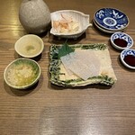 土山人 - 豊潤と播州一献　子持ちコンニャクと味噌漬けクリームチーズ