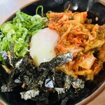 Tachibana Udon - メニュー:肉キムチ丼 単品 ¥726(税込)