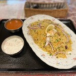 Indian Restaurant MEERA - チキンビリヤニ