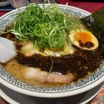 丸源ラーメン - 熟成醤油とんこつ黒（ドッカンねぎ入り）