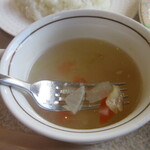 Resutoran Shikine - スープ用のスプーンが付いていないのでフォークで食べました