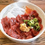 食いもん屋 北甲斐道 - 馬刺しミニ丼