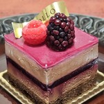 クリオロ 麻布台ヒルズ店 - 