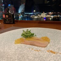 イリエスケープ - ニジサクラ燻製でサンドした平目のテリーヌ