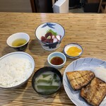 季節料理 三味 - 