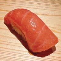 佐野鮨 - 藤田水産の腹カミの中トロです