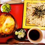 きそば　長寿庵 - ご飯と麺のセット 豚キムチ丼（1,000円）