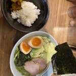 横浜ラーメン 渡来武 - 