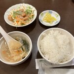 本格四川料理 三鼎 - 