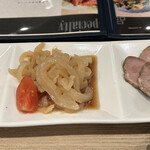 Chuukabi shokuto mizukicchin - 前菜（棒棒鶏、クラゲの冷菜、焼豚）