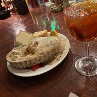 カルネジーオ イースト - 