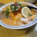 南修軒 - トムヤム天津飯