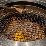 西中州焼肉 きらく - クルッと回して仕上げ