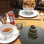 ティフィン カフェ - 